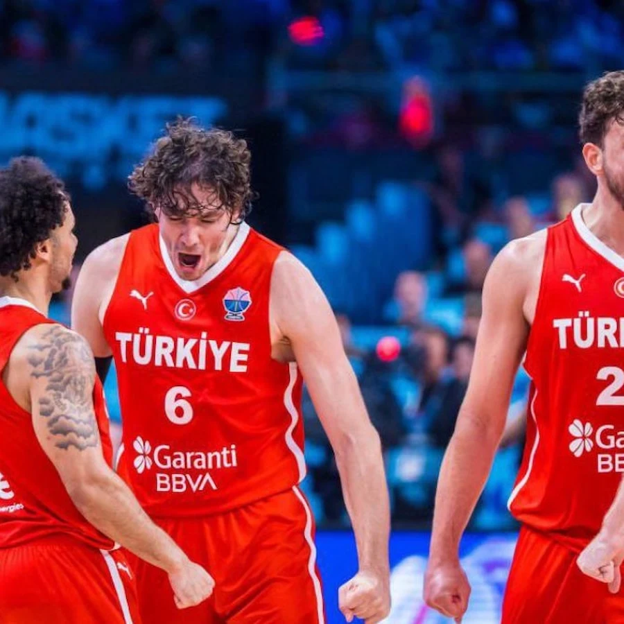 Avrupa'nın En Güçlüsü 12 Dev Adam