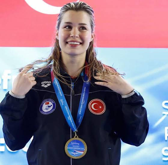 Şampiyon Türk Kadını: Defne Kurt